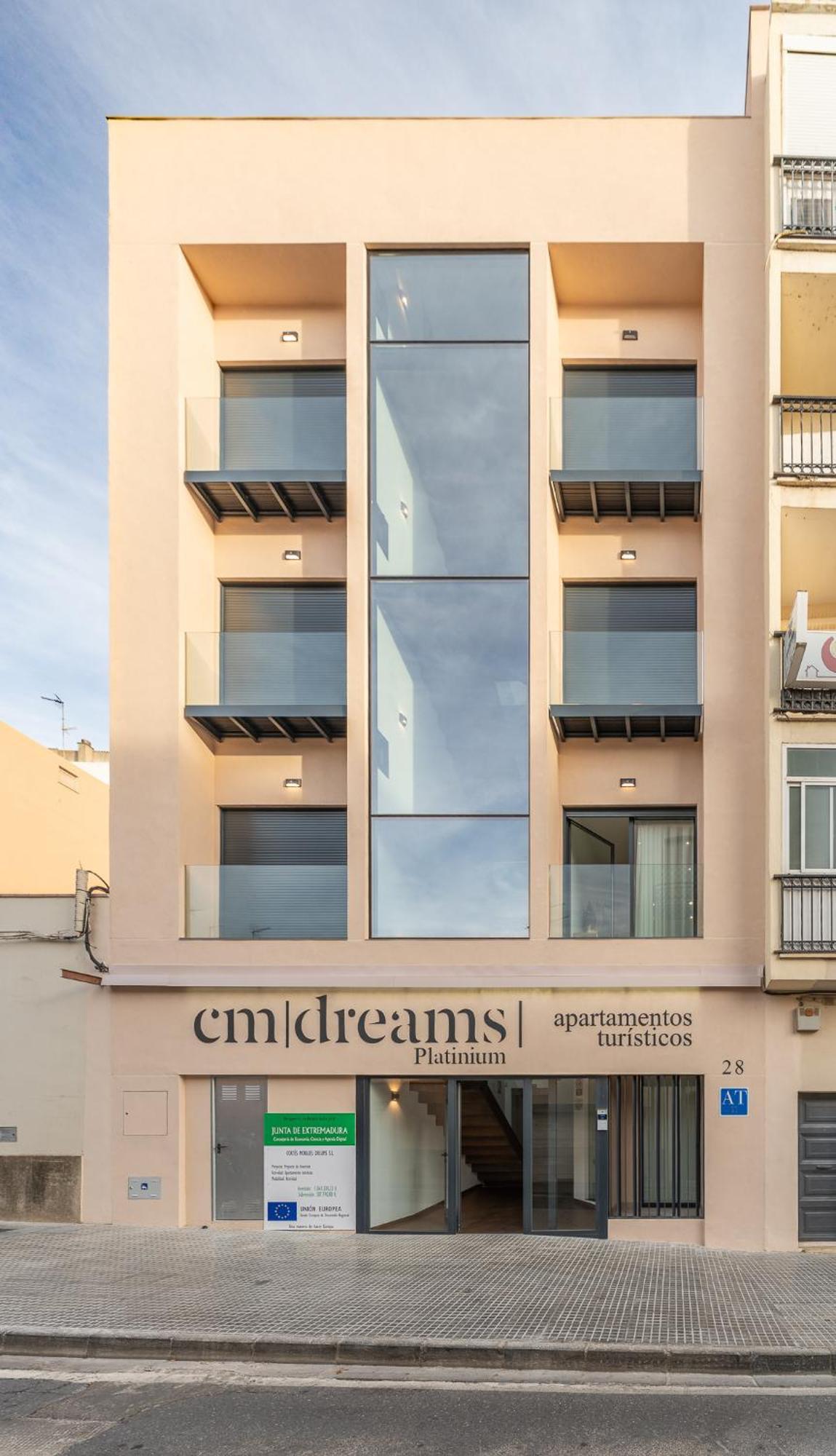 Cmdreams Platinium- Apartamentos Turisticos En El Centro De Mérida Exterior photo