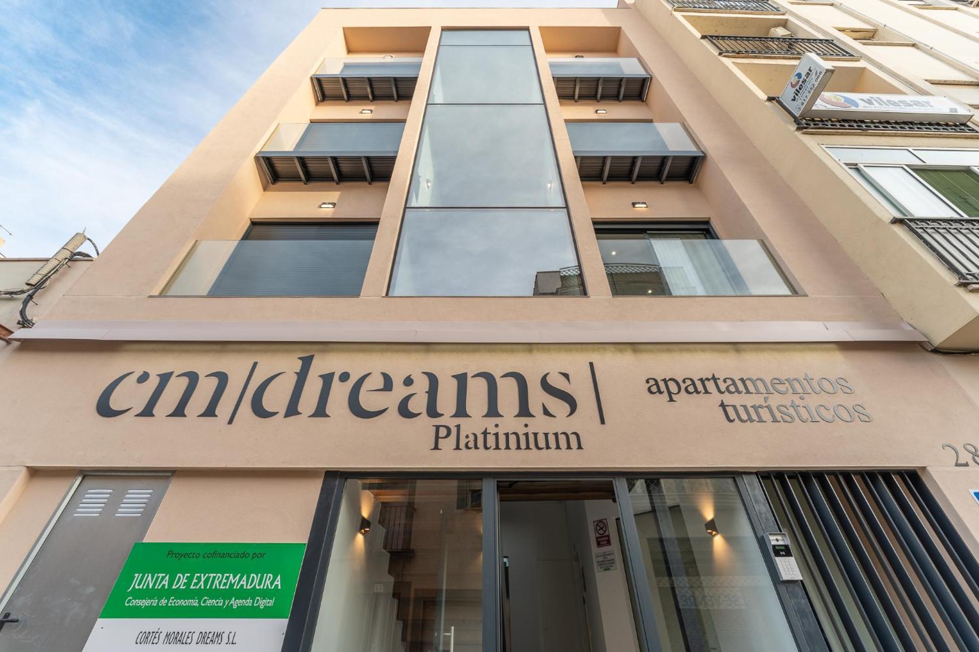 Cmdreams Platinium- Apartamentos Turisticos En El Centro De Mérida Exterior photo